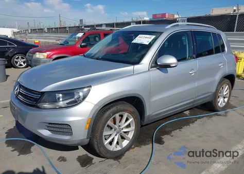2017 Volkswagen Tiguan 2.0T Wolfsburg Edition z USA, uszkodzony, nr VIN WVGRV7AX7HK005415